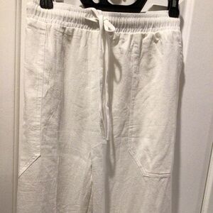 White summer relaxed fit pants